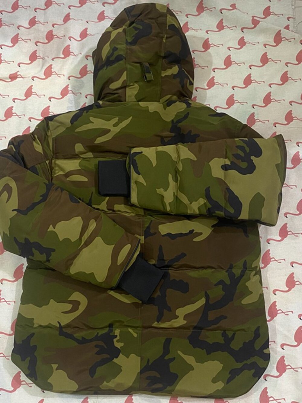 Canada Goose Camouflage Print Hooded Down Jacket - Picture 2 of 12